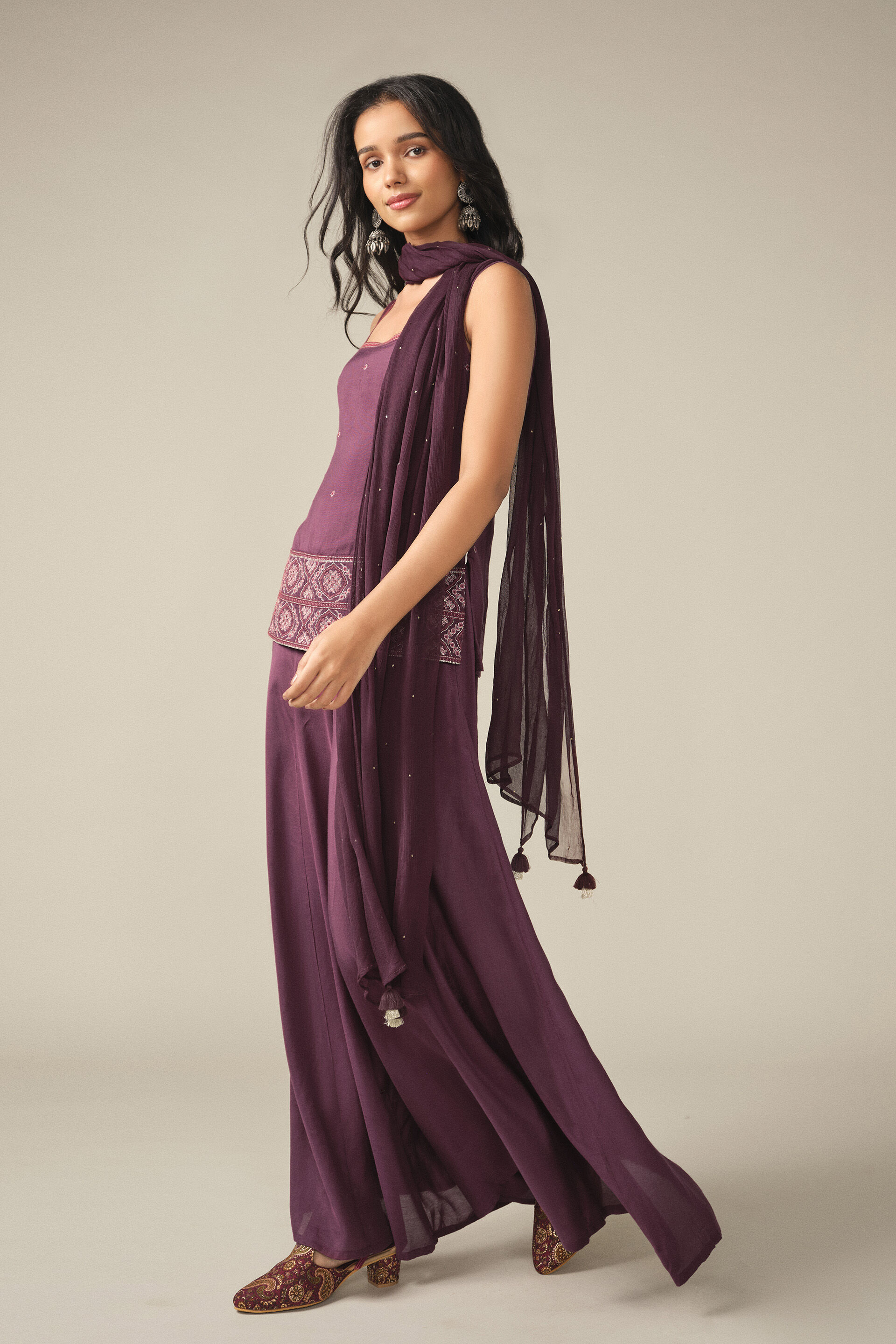 Embroidered Kurta Set in Wine, Wine, image 3
